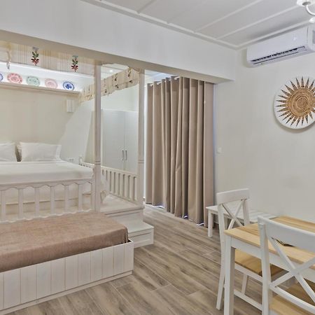 Posidonia Luxury Suites Karpathos Exterior photo