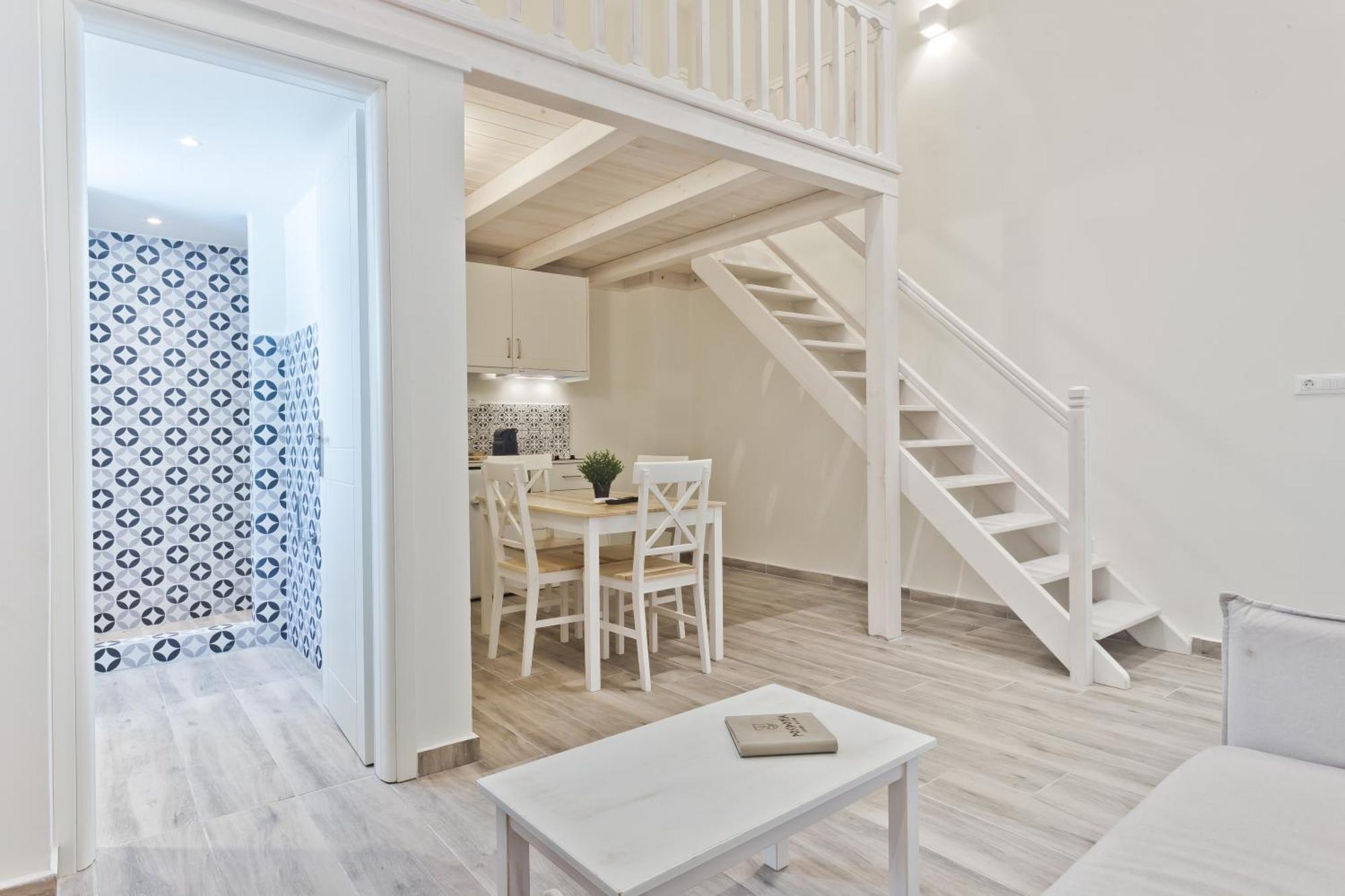 Posidonia Luxury Suites Karpathos Exterior photo